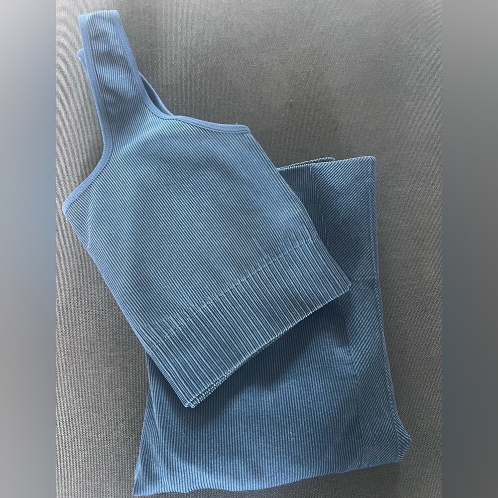 Joy Lab Workout Set Sports Bra Leggings Stretchy Blue size LARGE
